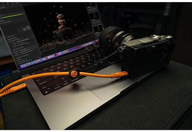 Alt view image 5 of 7 - Tether Tools TetherPro Optima 10G 6' USB-C Straight to USB-C Straight Cable, Orange
