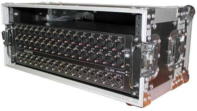 Alt view image 10 of 15 - 4U Deluxe Effects Rack  7" Deep Rail to Rail W/Handle