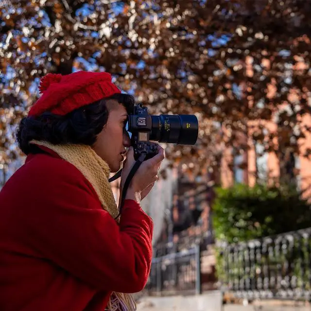 Alt view image 7 of 7 - Zeiss Otus ML 50mm f/1.4 Lens for Canon RF #000000-2693-732