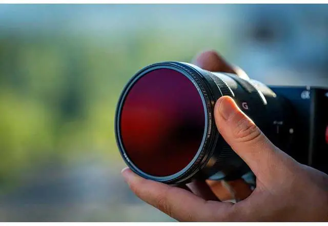 Alt view image 4 of 5 - Freewell Freewell 82mm M2 Magnetic Quick Swap 1/4 Glow Mist Filter #FW82M2GL14