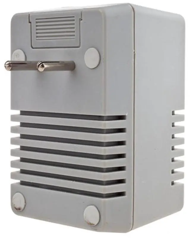 Alt view image 4 of 7 - Adorama 1650W 220 to 110 Voltage Converter Plug Adapter Kit