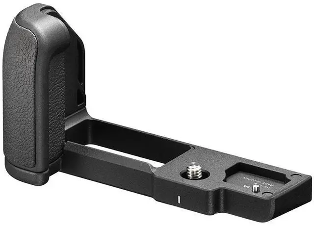 Main image of Sigma HG-21 Large Hand Grip for fp Digital Camera