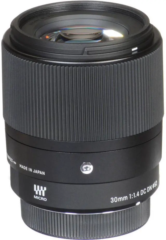 Alt view image 7 of 7 - Sigma 30mm f/1.4 DC DN Contemporary Lens for L Mount