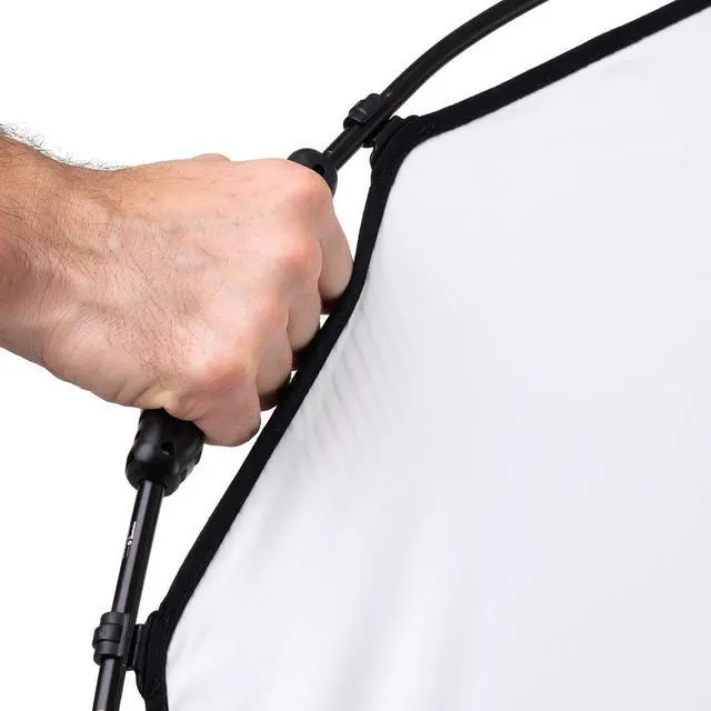 Alt view image 5 of 7 - Manfrotto 32" Halo Compact Difflector, Soft Silver