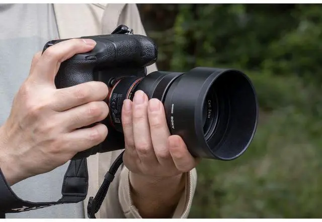 Alt view image 9 of 10 - SONY LAEA5 LENS ADAPTOR, SONY A-MOUNT TO E-MOUNT