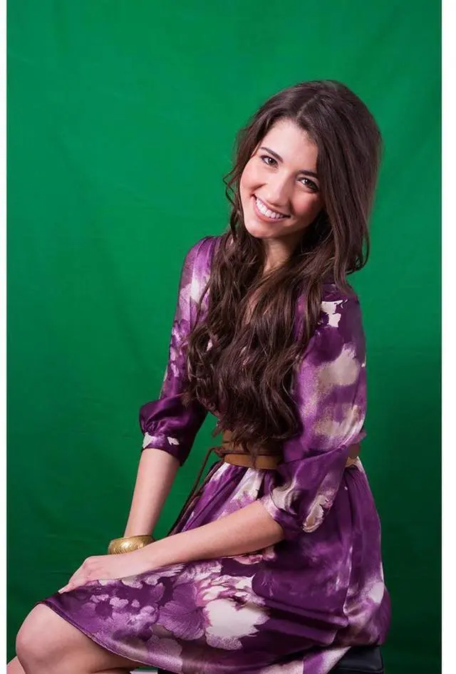 Alt view image 4 of 4 - Savage Green Screen Photo Creator Kit with Digital Software