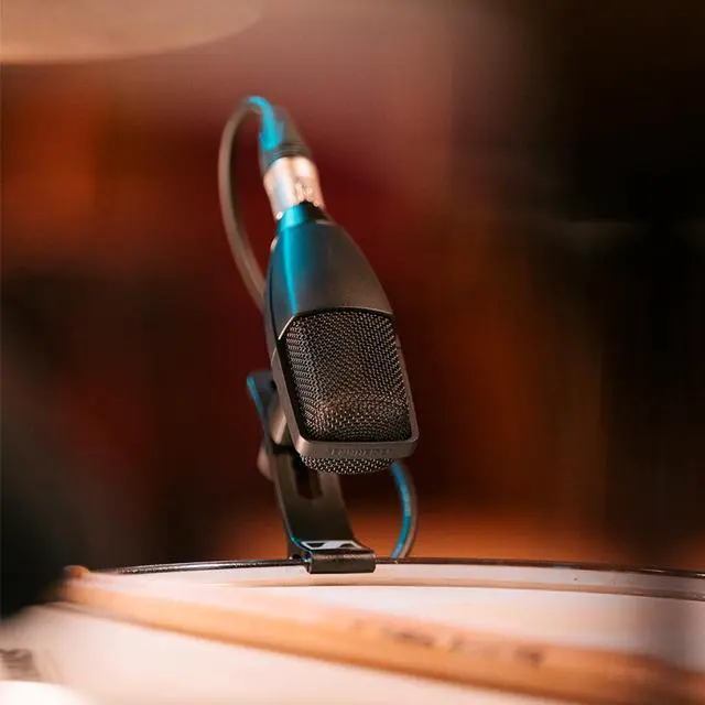 Alt view image 7 of 7 - Sennheiser MZH Drum Clamp for MD 421 KOMPAKT Multipurpose Cardioid Microphone