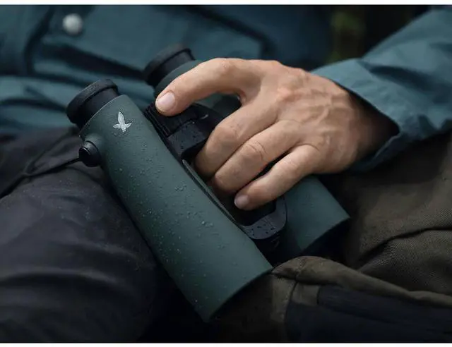 Alt view image 7 of 10 - Swarovski EL 8.5x42 Binoculars (Green) 37008
