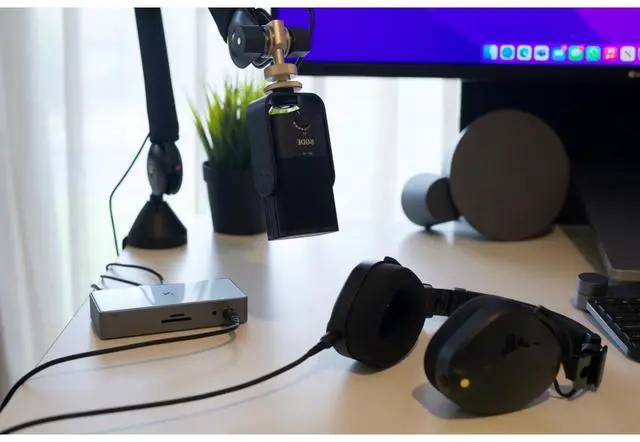 Alt view image 3 of 7 - ZILR Lumin Streaming Hub