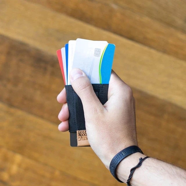 Alt view image 4 of 5 - Nomatic Front Pocket Wallet