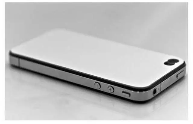 Main image of Slickwraps Leather Series White Glacier Skin for iPhone 4/4S SW-AIP4-GLACIER