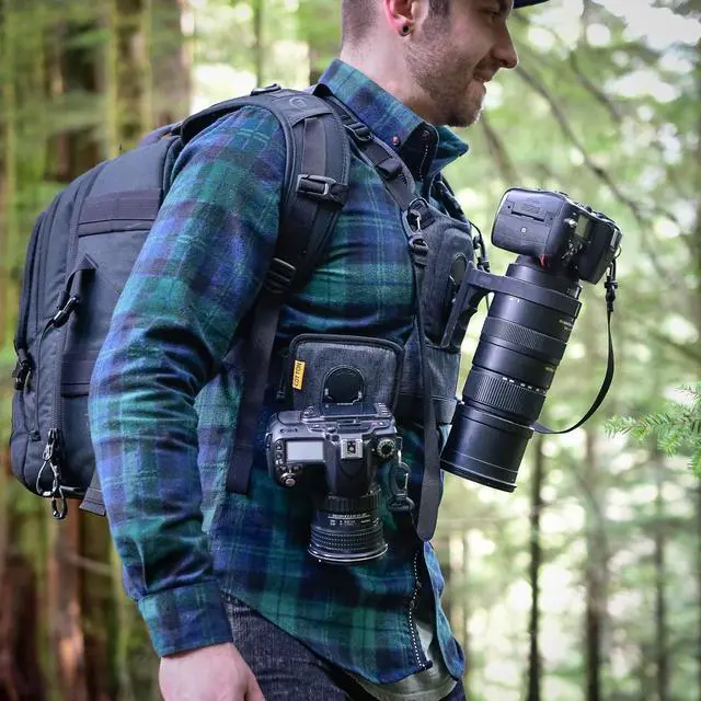 Alt view image 20 of 20 - Cotton Carrier 3G Harness System For Two Cameras 147GREY