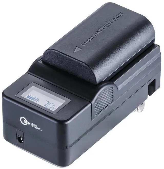 Alt view image 5 of 7 - Green Extreme Compact Smart Charger with LCD Screen for Canon BP-945