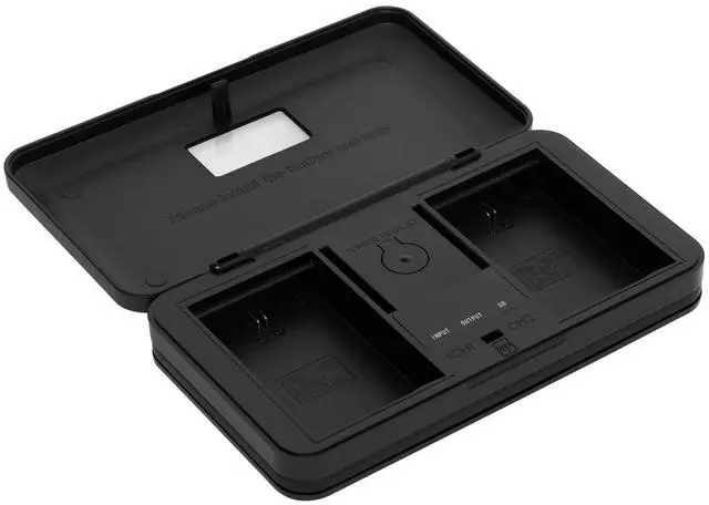 Alt view image 4 of 7 - Green Extreme USB LCD Dual Charger Case for Canon LP-E6/LP-E6NH Battery