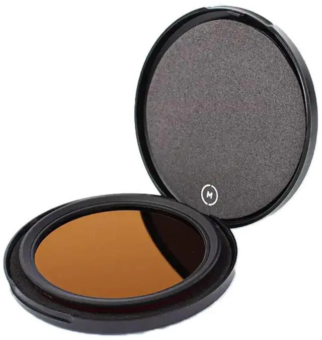 Alt view image 4 of 5 - Moment 49mm 1.8-2.7 6-9 Stop Variable ND Filter