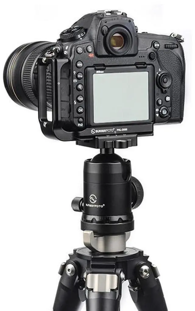 Alt view image 4 of 6 - SunwayFoto Custom L Bracket for Nikon D850 Camera