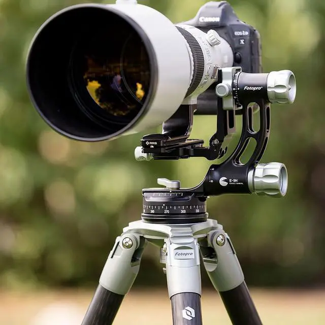 Alt view image 5 of 7 - Cotton Carrier 7.5" Arca-Swiss Adapter Plate for Gimbal Tripod Head, Black