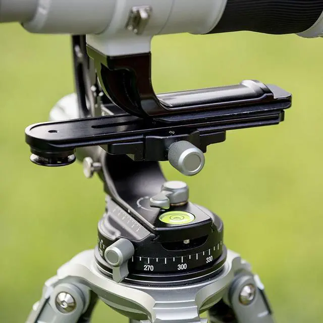 Alt view image 6 of 7 - Cotton Carrier 7.5" Arca-Swiss Adapter Plate for Gimbal Tripod Head, Black