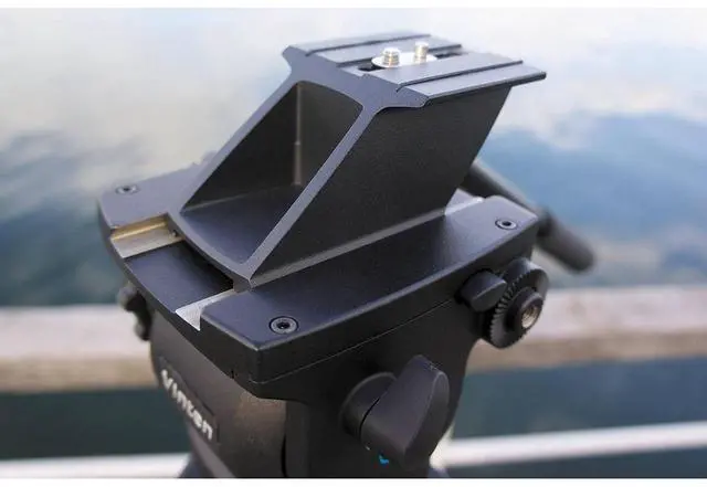 Alt view image 2 of 2 - Vinten Vision blueBridge Small Camera Adaptor for Blue System