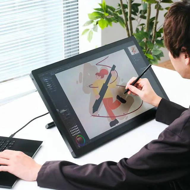 Alt view image 4 of 6 - Wacom Cintiq 24 Creative Pen and Touch Display