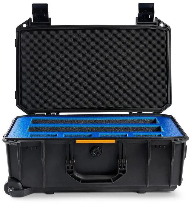 Alt view image 5 of 5 - Pelican V525CC Vault Card Hard Case with Foam Insert