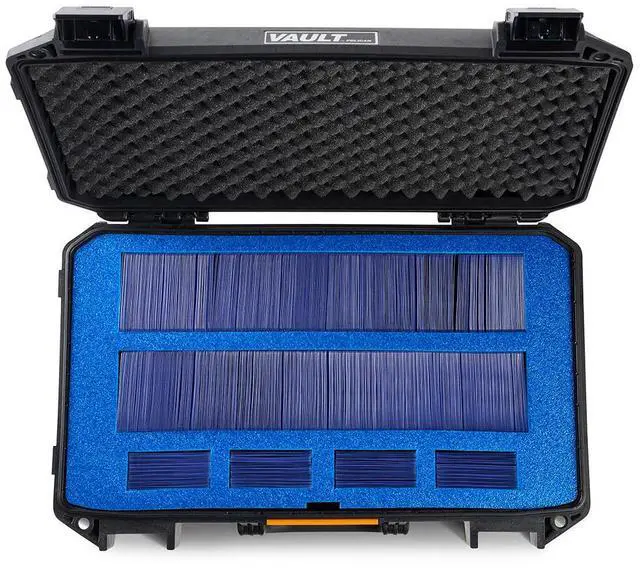 Alt view image 4 of 5 - Pelican V525CC Vault Card Hard Case with Foam Insert
