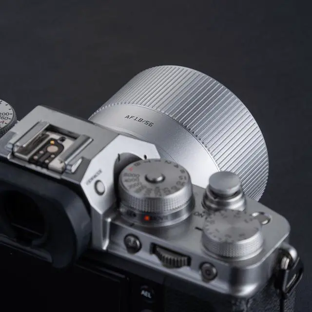 Alt view image 7 of 7 - TTArtisan TTArtisan 56mm f/1.8 Lens for Fuji X Mount, Silver