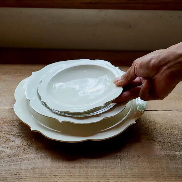 Alt view image 6 of 8 - 35mm F1.2 DG II for Sony E Mount