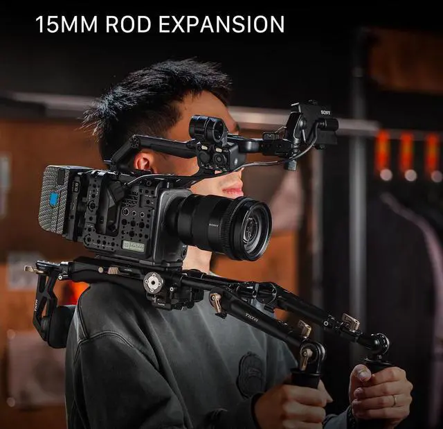 Alt view image 6 of 7 - Tilta 15mm LWS Dual Rosette Adapter, Black