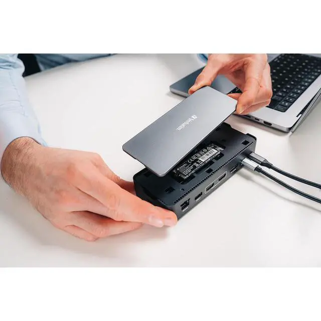 Alt view image 18 of 19 - Verbatim USB-C Pro Docking Station 15-In-1 256GB Vi3000 SSD