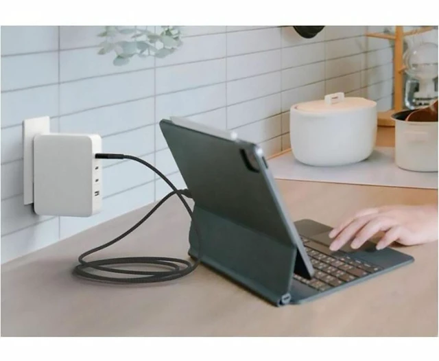 Alt view image 7 of 7 - Belkin 240W USB-C to USB-C Cable - 480 Mbps - Nylon, Braided - M/M - 2m/6.6ft - Black - CAB015bt2MBK