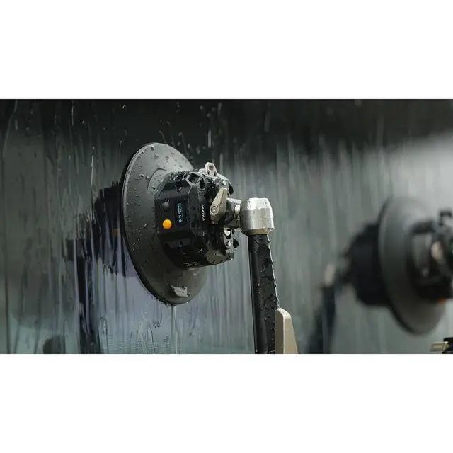 Alt view image 6 of 7 - Tilta 6" Hydra Electronic Suction Cup, Black
