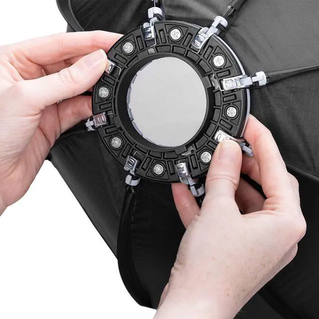 Alt view image 5 of 7 - Westcott FJ100 100Ws Strobe Backpack Kit with Wireless Trigger for Sony Cameras