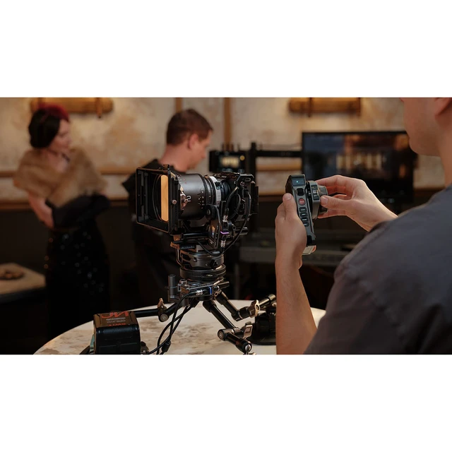 Alt view image 7 of 7 - Tilta Nucleus Autofocus Adapter and Dual Nano II Motor Kit for PL Mount Lens to Sony E Camera
