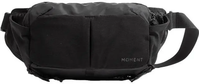 Main image of Moment Slate Sling 4L - BlackSlate Sling 4L - Black