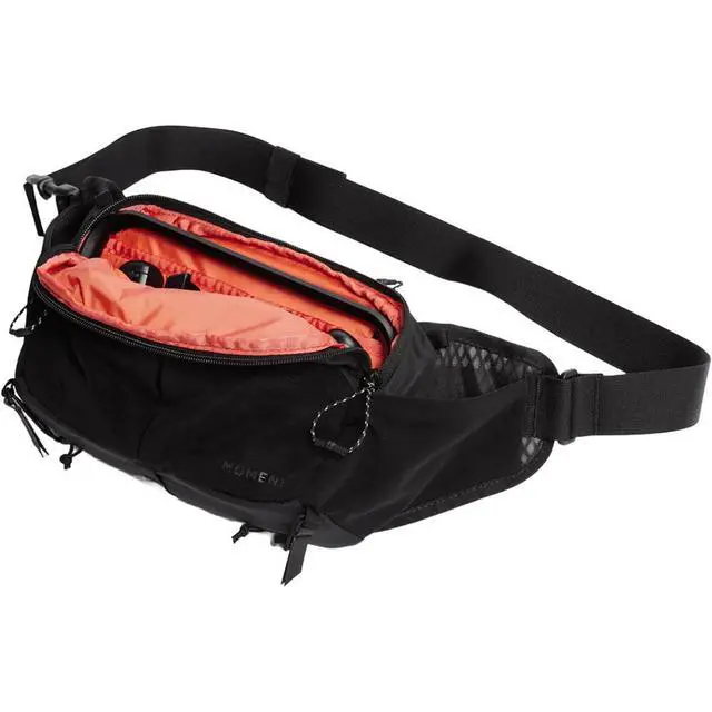 Alt view image 2 of 7 - Moment Slate Sling 4L - BlackSlate Sling 4L - Black