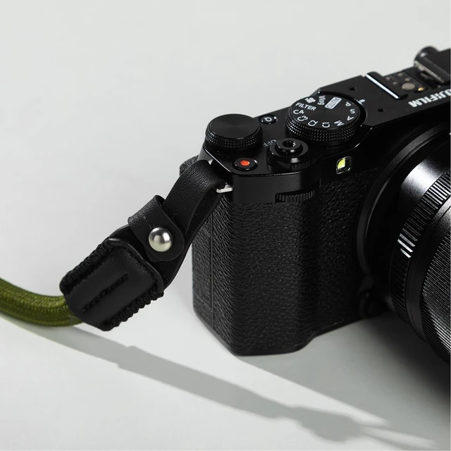Alt view image 3 of 7 - SmallRig Universal Braided Shoulder Strap, Green