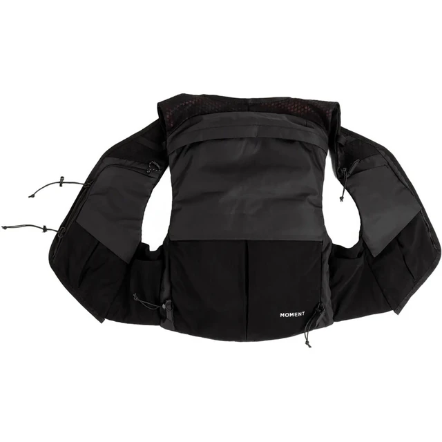 Alt view image 3 of 7 - Moment Exposure 10L Vest - Black, Large/X-Large