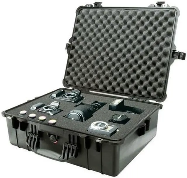 Alt view image 3 of 12 - PELICAN 1600-000-150 Camera Case