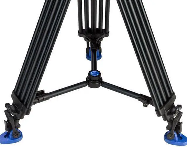 Alt view image 4 of 20 - Benro Tripod Kit A673TMBS8PRO w/ S8 PRO Video Head 75mm Bowl 3/8"-16 Thread