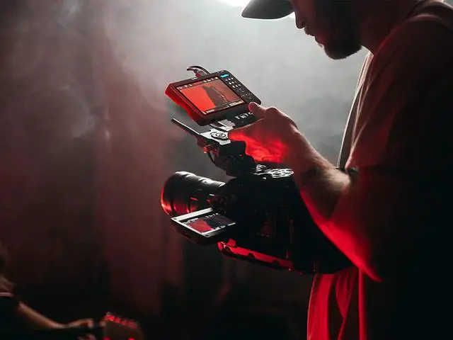 Alt view image 6 of 7 - ClonerAlliance ViewPro, Portable 1080p@60fps HDMI Video Recorder and Playback with 7" LCD, AV/VGA/YPbPr Inputs. Schedule Recording. No TV is Required.