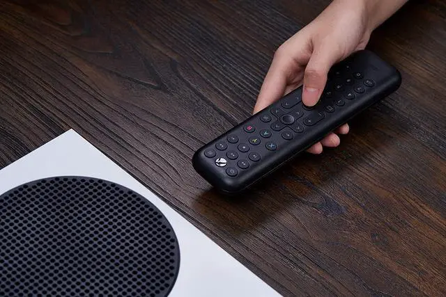 Alt view image 4 of 5 - 8Bitdo Media Remote for Xbox One, Xbox Series X and Xbox Series S (Long Edition, Infrared Remote)