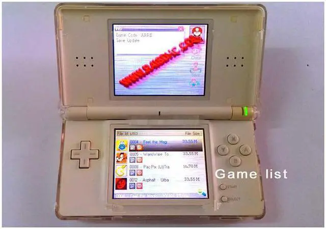 Alt view image 7 of 7 - New R4I SDHC Dual Core Gold Pro Flash Card Adapter for DS DSI 2DS 3DS New3DS & All DS Consoles