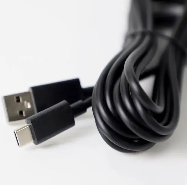 Alt view image 3 of 5 - Never stop gaming Xbox One gamepad rechargeable battery kit