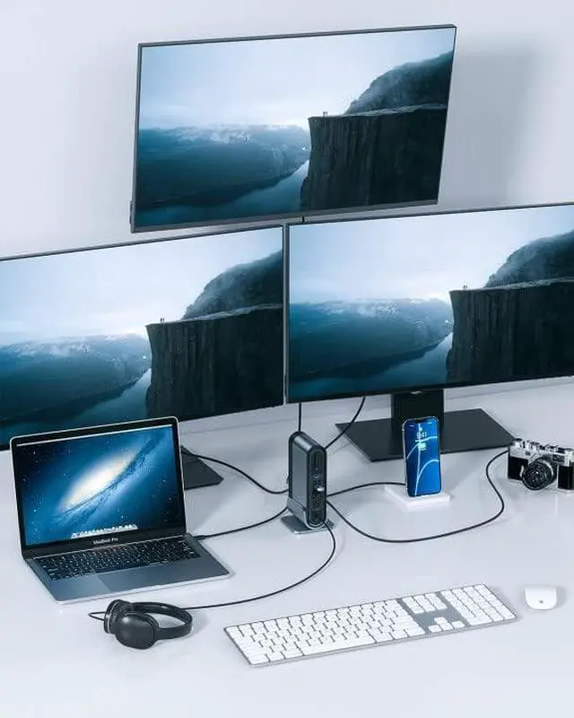 Alt view image 2 of 7 - CORN 17-in-1 USB C Docking Station to Cast on 3 Monitors, 4K USB C Dock Laptop Docking Station with 100W PD USB-C Port, 4K HDMI*3, USB * 5, LAN, SD/TF Cards Reader, Audio Port for Windows, Mac