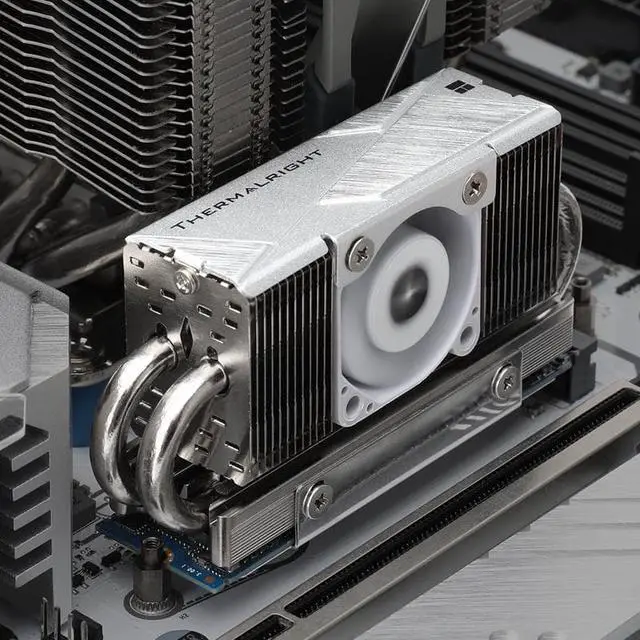 Alt view image 6 of 7 - HR-10 2280 PRO SSD heatsink with four heat pipes,built-in 3010 size small fan with a speed of 3500-6000RPM FOR ThermalRight