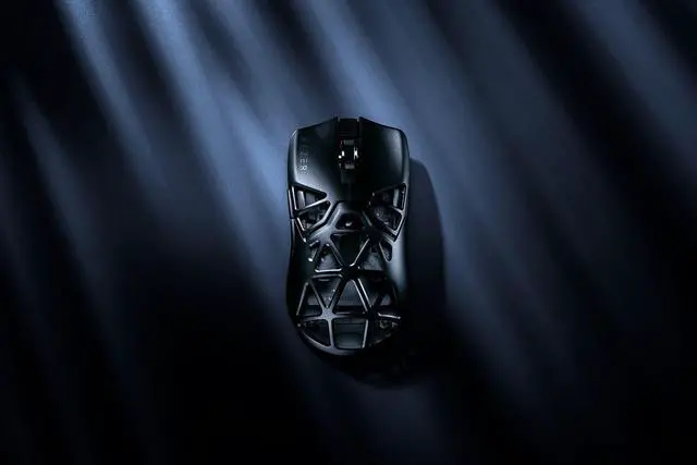 Alt view image 2 of 6 - Razer Viper Mini Signature Edition Wireless Gaming Mouse