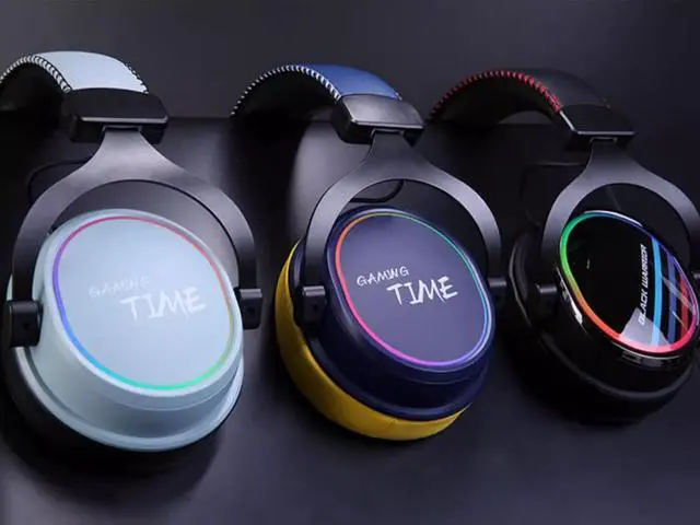 Alt view image 2 of 7 - Dareu EH925 Wired Gaming Headset - 7.1 Surround Sound - RGB Light Effect - 53MM Drivers - Detachable Microphone - Simple Wire Control - USB Connection, Support PC, ANDROID,Mac,PS4 & Xbox, Switch