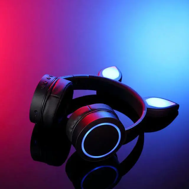 Main image of CORN New Arrival Bluetooth Wireless,Smart Noise-Cancallation,7 Color LED light Mode, Rabbit Ear Cute Shape Design Headset-Black