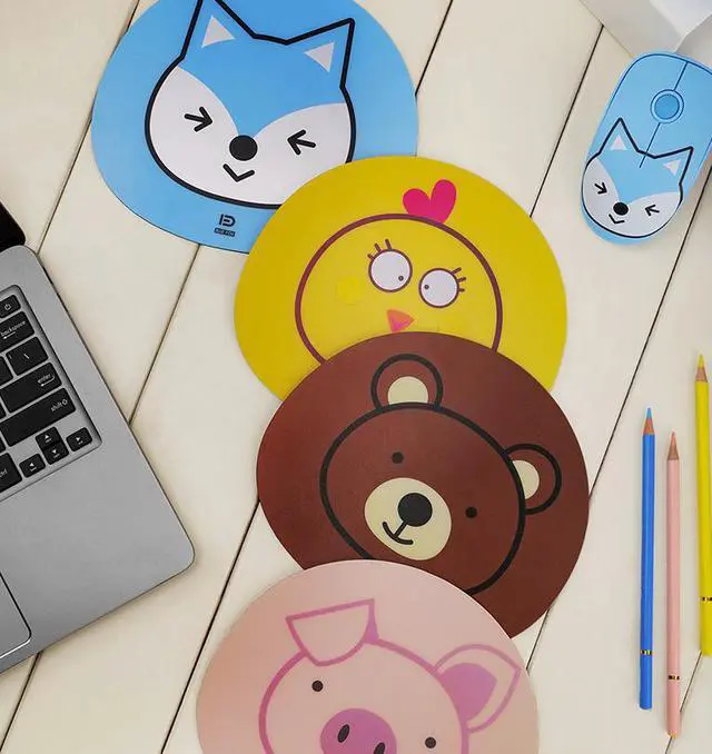 Alt view image 4 of 7 - CORN E680  Ergonomic Design, Cute Cartoon Exterior  2.4GHz Wireless 1600DPI Mouse with Mouse pad- Brown Coffee Bear  Pattern